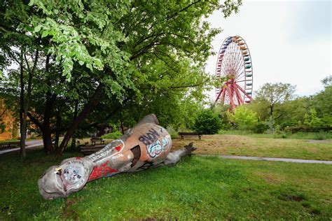 Explore An Abandoned Amusement Park Decaying On The Outskirts Of Berlin