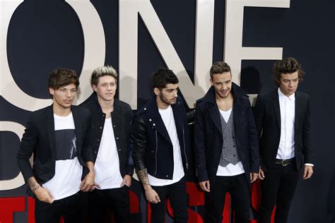 one direction this is us movie premiere photos best song ever group s documentary released