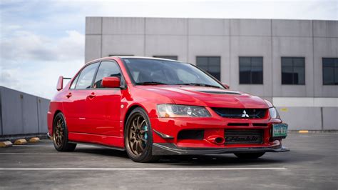 This Loaded Mitsubishi Lancer Evo 9 Is For Sale For P4 5 M
