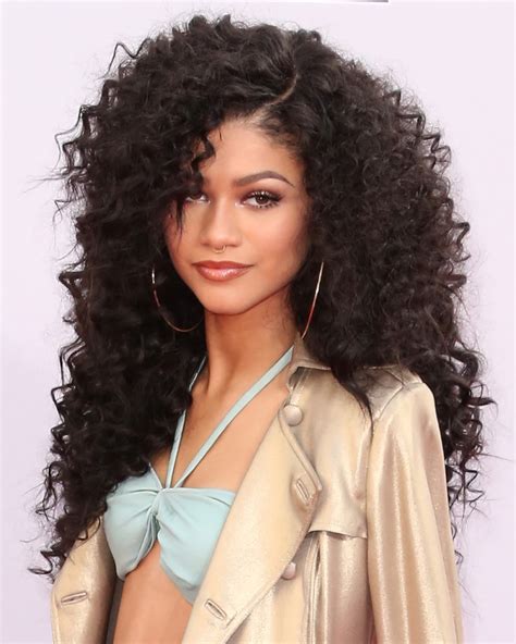 Zendayas Hair 23 Amazing Styles From Long To Short