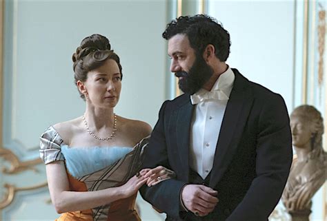 ‘the Gilded Age Review Hbo Costume Drama Julian Fellowes Tvline