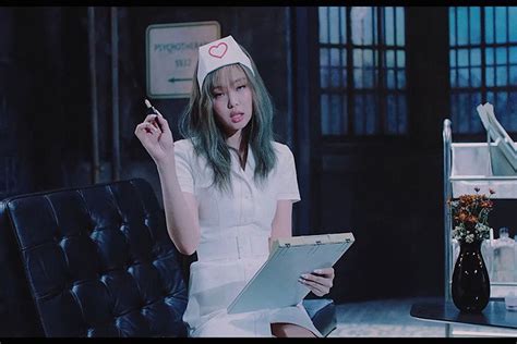 Blackpinks Jennie Criticized For Nurse Costume In Music Video