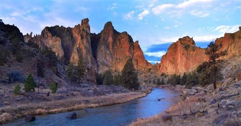 Pendley, having arrived in the canyon in 1907, formally acquired the land under the homestead act in 1910. Hiker Fatally Falls 250 Feet at Smith Rock State Park | Bent