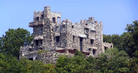 Visiting The Notoriously Eccentric Gillette Castle Scenic States
