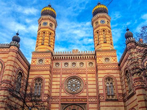 The 15 Most Instagrammable Synagogues In The World Laptrinhx News