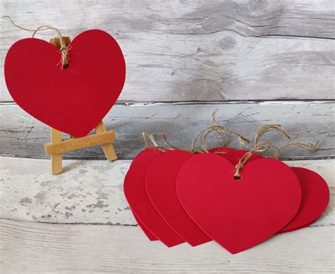 Pack Of 10 Large Red Heart T Tags With Twine For Presents T Wrap