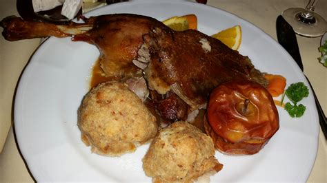 German christmas goose weihnachtsgans recipe. A Taste of Germany - Notes From a Messy Kitchen