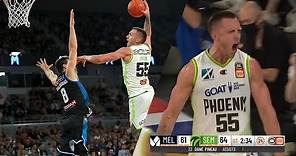 A ferocious dunk on Matthew Dellavedova led to a scuffle in Australia's NBL