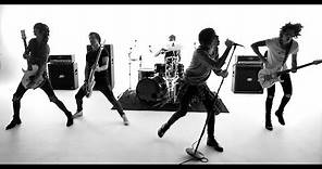 ASKING ALEXANDRIA - The Black (Official Music Video)