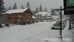 Mount Hood sees first blizzard in more than a decade