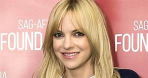 This Is Why Anna Faris Has To Leave Mom