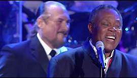 Sam Moore, Isaac Hayes, Steve Cropper perform "When Something Is Wrong With My Baby'" 2002