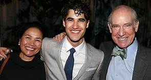 Darren Criss announces in a heartbreaking letter that his father has died
