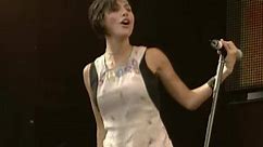 TORN || Natalie Imbruglia (Live 1998, Hyde Park) 😍😍😘