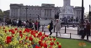 Explore Buckingham Palace - London: Video Travel Guide