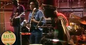 Bob Marley, Peter Tosh & Bunny Wailer - Stir It Up (Live)