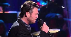Blake Shelton's Not-So-Family Christmas - There's A New Kid In Town