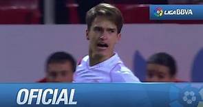 Golazo de Denis Suárez (2-0) en el Sevilla FC - Málaga CF