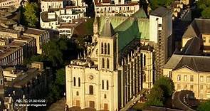 Aerial Footage / The Basilica Cathedral of Saint-Denis / 93 Seine-Saint-Denis