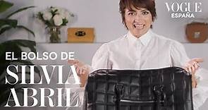 Qué lleva en su bolso Silvia Abril | VOGUE España