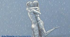 Cómo dibujar una pareja de enamorados besándose bajo la lluvia - Arte Divierte.