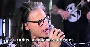 Steven Tyler interpreta "Amazing" (Subtitulado español)