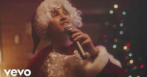 Darren Criss - Drunk On Christmas ft. Lainey Wilson