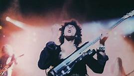 Thin Lizzy - Dancing In The Moonlight (live)