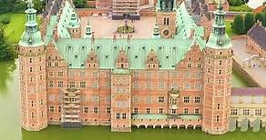 This 400 Year old Castle in DENMARK is still standing - Frederiksborg Castle