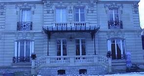 Winter's... - Marymount International School, Paris
