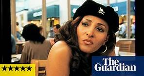 Jackie Brown review – Tarantino’s most romantic film is a stone-cold classic