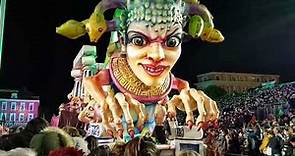 Carnaval de Nice 2023 -corso carnavalesque illuminé en entier