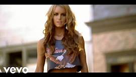 Jessica Simpson - These Boots Are Made for Walkin' (Video)