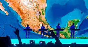Highlights de Kraftwerk en Pepsi Center WTC México 2023