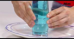 La forza di coesione dell'acqua e la tensione superficiale - Un bicchiere mezzo pieno