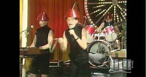 Devo - Whip It (Live On Fridays)