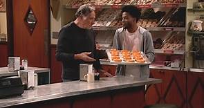 Watch Superior Donuts Season 1 Episode 2: What's the Big Idea? - Full show on Paramount Plus