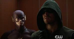 Arrow and The Flash - Superhero/Supervillain Fight Club