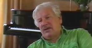 Peter Ustinov - rare at-home 1987 TV interview!!