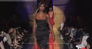 Naomi Campbell Walking for Versace 1999 | Her walk is amazing ##naomicampbell##naomicampbellwalk##hairflip##modeling##runway##fypシ##fyyy