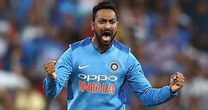 Pandya has Australia in a spin