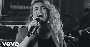 Tori Kelly - Never Alone (Official Live Video)