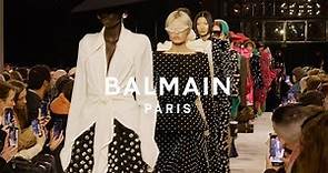 Balmain Women's Fall-Winter 2023 Fashion Show