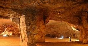 Zedekiah's Cave - King Solomon's Quarries