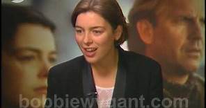 Olivia Williams "Postman" 12/97 - Bobbie Wygant Archive