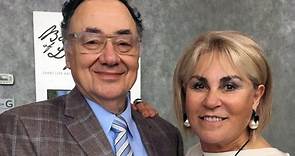 Family offers $10 million reward in Barry and Honey Sherman's case