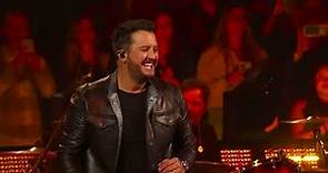Luke Bryan - Hits Medley LIVE from the 57th Annual CMA Awards