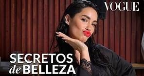 Lali Espósito logra un maquillaje ultra natural (con labios rojos) | Vogue México y Latinoamérica