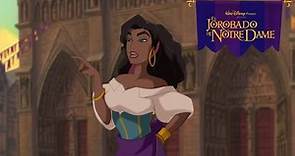 Momento Disney "Esmeralda Burla a los Guardias"