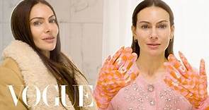 Paola Turani: la sua skincare viso e mani per la stagione invernale | Beauty Secrets | Vogue Italia